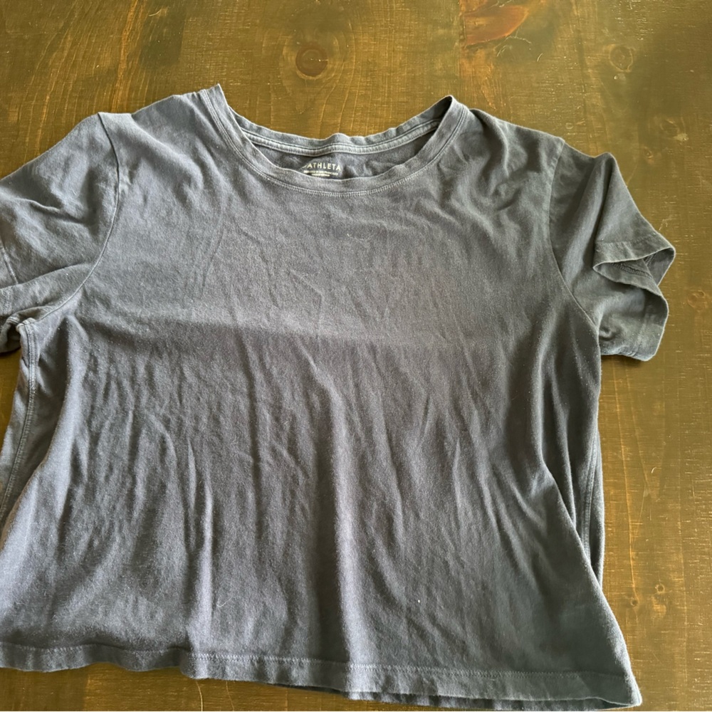 Athleta crop t-shirt large